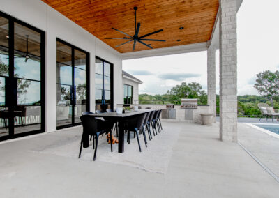 Quarles Construction is a custom home builder serving central Texas. Quarles Construction is a boutique custom builder, focusing on a few home projects a year. By keeping a limited number of custom designs, we are able to focus on the client’s needs.